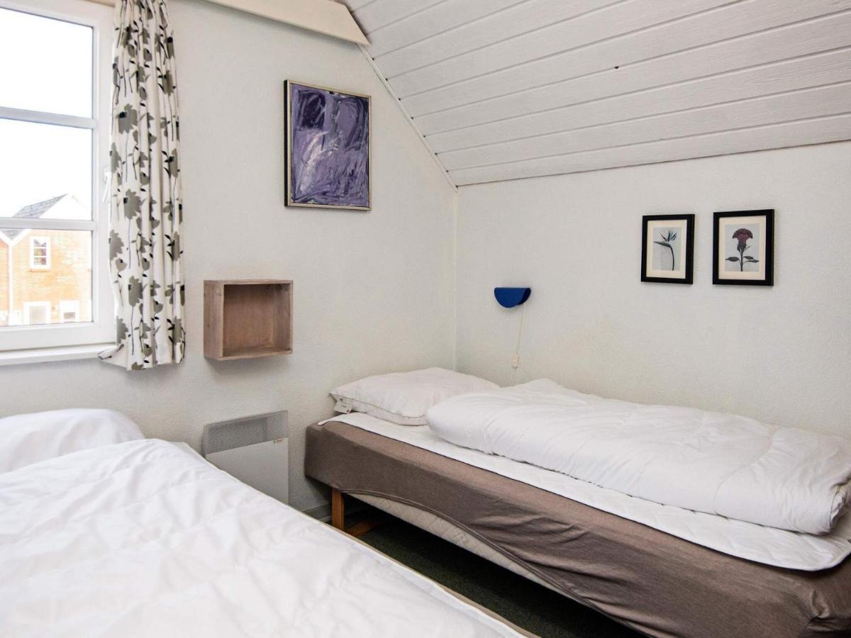 4 Person Holiday Home In R M Sønderby エクステリア 写真