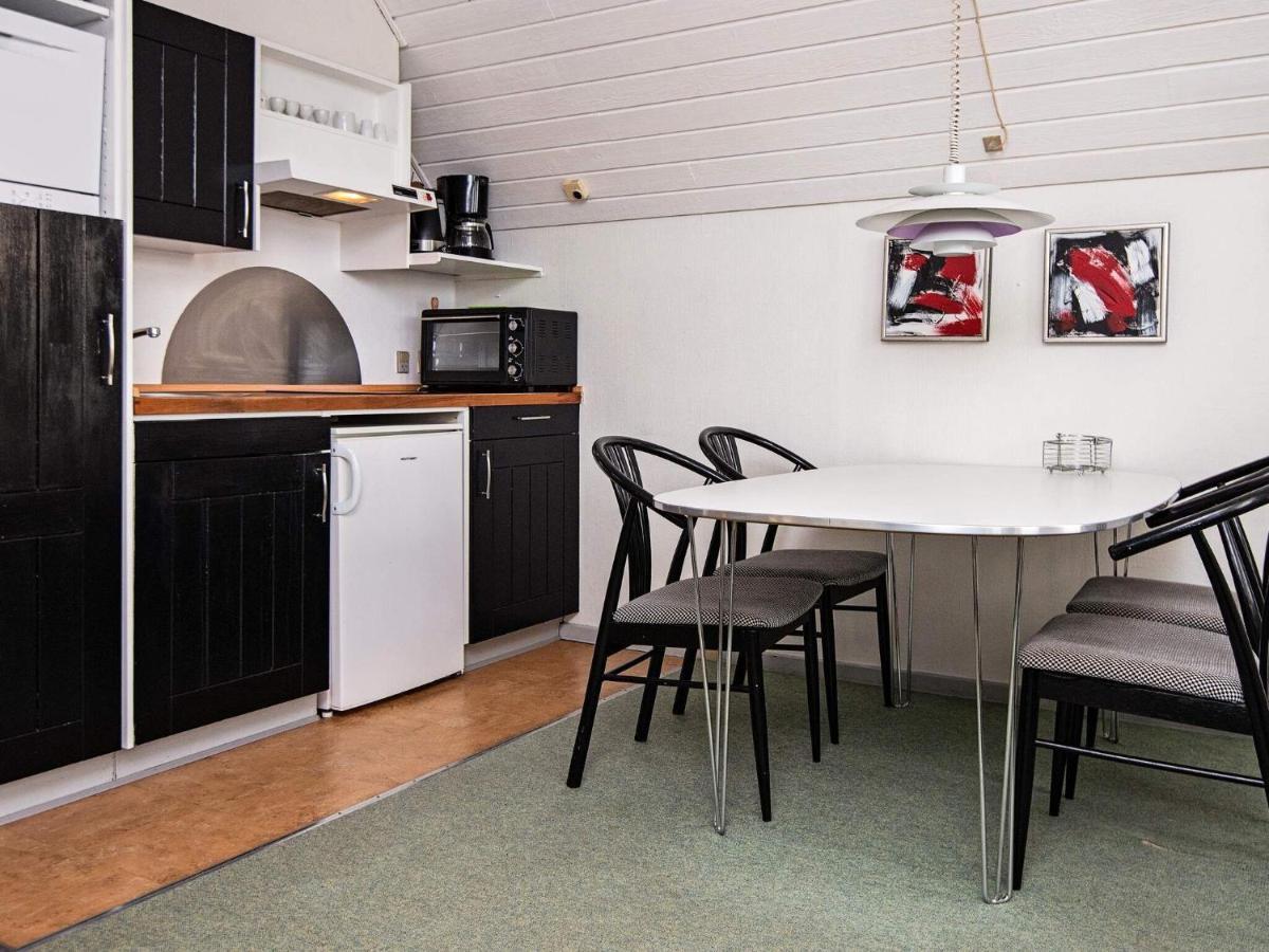 4 Person Holiday Home In R M Sønderby エクステリア 写真